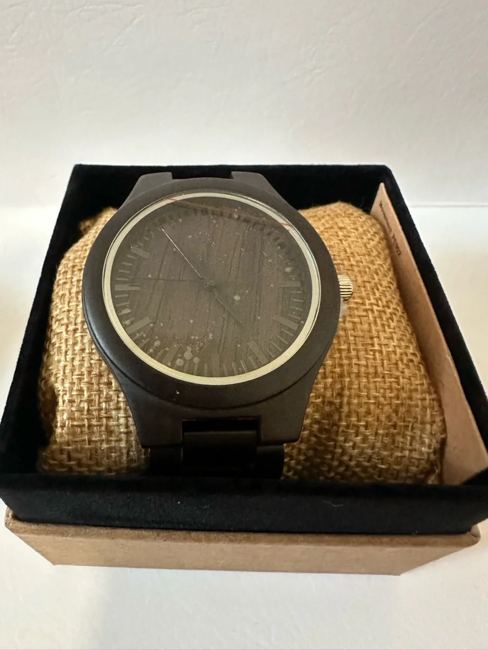 AVANTWOOD Minimalist Black Sandalwood  Men's Watch